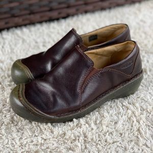 KEEN Brown Leather Slip On Shoe Toe Guard Comfort Active Casual Women’s Size 8